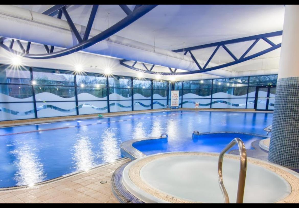 Appartement 2 Bedroom With Security 24