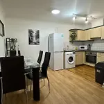 2 Bedroom Apartment With Security 24 Hours